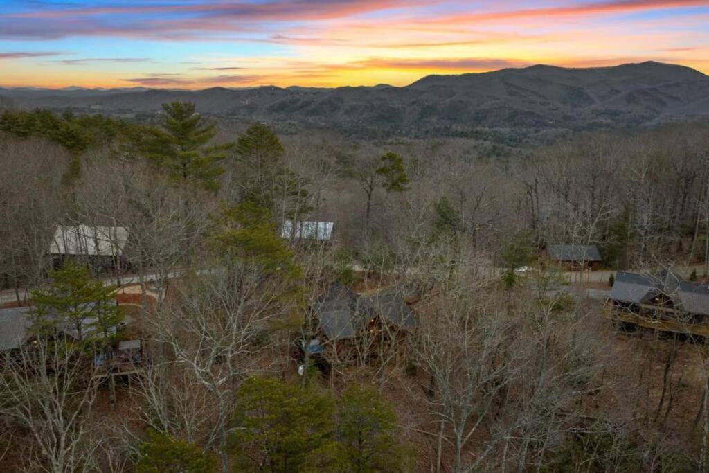 Lil Slice Of Heaven - Perfect Views-Hot Tub-Wine Blue Ridge Exterior foto