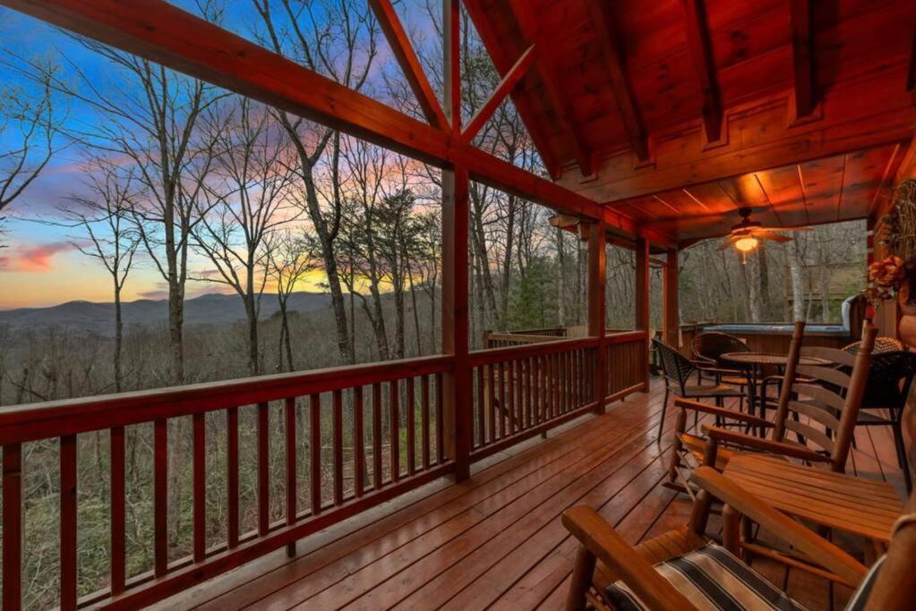 Lil Slice Of Heaven - Perfect Views-Hot Tub-Wine Blue Ridge Exterior foto